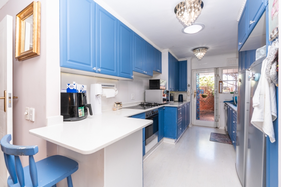 3 Bedroom Property for Sale in Pinelands Western Cape